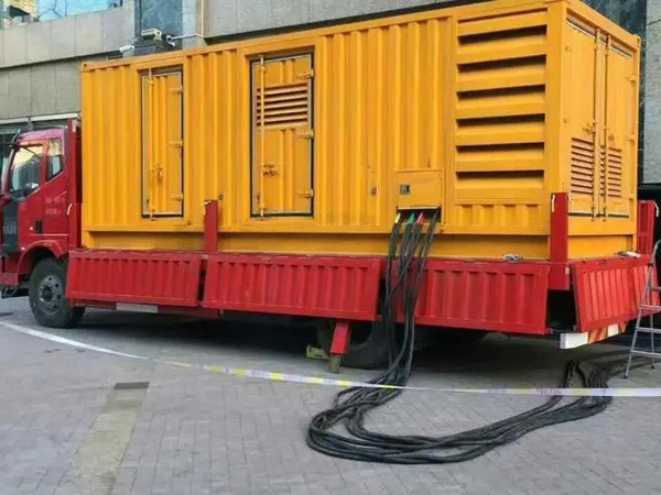 科尔沁左翼中如何确定水冷式机油散热器密封件的规格型号？
